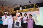 Amol Gupte at the music launch of the film Stanley Ka Dabba in Landmark, Mumbai on 21st April 2011 (9).JPG
