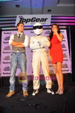 Anushka Sharma, Imran Khan launch special issue of BBC Top Gear magazine in Taj Land_s End on 27th April 2011 (14).JPG