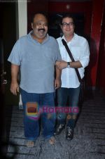 Vinay Pathak at Vinay Pathak_s special screening of Chalo Dilli in PVR on 28th April 2011 (7).JPG