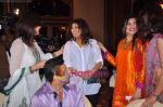 Alka Yagnik at photographer Jayesh Seth_s movie announcement bash in Taj Land_s End on 3rd May 2011 (7).JPG