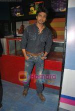 Nikhil Dwivedi promote Shor in the City at Fame, Andheri on 3rd May 2011 (3).JPG