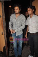 Ritesh Deshmukh at Shahrukh Khan hosts bash for Kolkatta Knight Riders in Mannat on 16th May 2011 (8).JPG