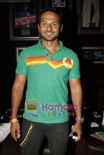 Nikhil Chinnapa at the Music launch of Shaitaan in Hard Rock Cafe, Mumbai on 17th May 2011 (2).JPG