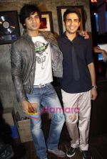 at the Music launch of Shaitaan in Hard Rock Cafe, Mumbai on 17th May 2011 (19).JPG