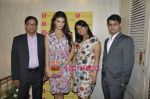 Jacqueline Fernandez at Love From India store launch in Kemps Corner, Mumbai on 25th May 2011 (12).JPG