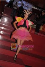 Model walk the ramp at Modart show in Trilogy, Sea Princess on 30th May 2011 (71).JPG