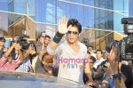 Shahrukh Khan unveils Ra.One Theatrical promo in Imax Big Cinema, Mumbai on 31st May 2011 (41).JPG