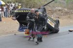 Akshay Kumar performs a mindboggling stunt for Khatron Ke Khiladi 4 in Filmcity, Mumbai on 2nd June 2011 (44).JPG