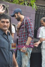 Ranbir Kapoor snapped in his bearded look in basillico, bandra, mumbai on 3rd June 2011 (6).JPG
