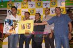 Abhishek Bachchan, Rohan Sippy at Dum Maro Dum DVD launch in Shoppers Stop, Mumbai on 4th June 2011 (13)~0.JPG