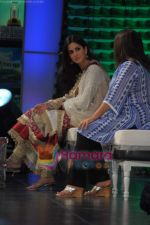 Katrina Kaif and Farah Khan at NDTV Greenathon in Yashraj Studios on 4th June 2011 (9).JPG