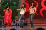 Lara Dutta, priyanka Chopra on NDTV Greenathon (5).JPG