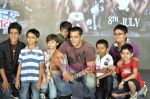 Salman Khan at IIFA Press meet to announce Chillar Film and Enviorment initiatives in Taj Land_s End on 5th June 2011 (67).JPG