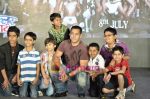 Salman Khan at IIFA Press meet to announce Chillar Film and Enviorment initiatives in Taj Land_s End on 5th June 2011 (74).JPG