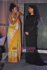 Sonam Kapoor at IIJW fashion week announcement in Grand Hyatt, Mumbai o 6th June 2011 (30).JPG