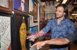 Vivek Oberoi at CPAA art exhibition in Breach Candy on 6th June 2011 (15).JPG