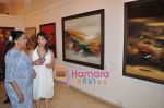 Asha Bhosle at Madhuri Badhuri art exhibition in Kalaghoda on 8th June 2011 (19).JPG