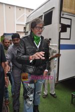 Amitabh Bachchan at KBC-BHTB photoshoot in Mehboob, Bandra, Mumbai on 14th June 2011 (4).JPG