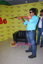 Ravi Kishan launches Bhojpuri Mirchi mobile in arel, Mumbai on 16th June 2011 (16).JPG
