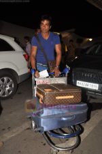 Sonu Sood leave for IIFA in Airport on 20th June 2011 (15).JPG