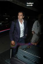 Rahul Khanna leave for IIFA in Mumbai Airport on 21st June 2011 (51).JPG