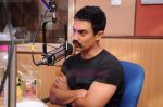 Aamir Khan visits Radio City in Bandra, Mumbai on 23rd June 2011 (11).JPG
