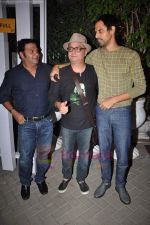 Vinay Pathak at Bheja Fry 2 success bash in Cest La Vie on 25th June 2011 (85).JPG