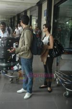 Dia Mirza return from Toronto in Mumbai Airport on 27th June 2011 (50).JPG