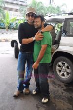 Ranveer Singh returns from Toronto in Airport, Mumbai on 28th June 2011 (7).JPG