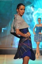 Alecia Raut walk the ramp for INIFD Annual Fashion show in St Andrews on 2nd July 2011 (145).JPG