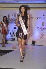 at the launch of the final 20 contestants for IAMSHE pageant in Trident, Mumbai on 4th July 2011 (18).JPG