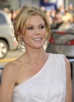 Julie Bowen - Horrible Bosses premiere in LA, June 30, 2011 (2).jpg