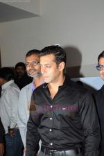 Salman Khan at Chillar Party premiere in PVR on 6th July 2011 (85).JPG