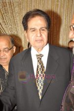 Dilip Kumar at Dr Abhishek and Dr Shefali_s wedding reception in Khar on 10th July 2011 (89).JPG