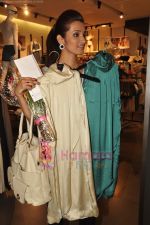 I am She contestants at Vero Moda store on 11th July 2011 (50).JPG