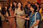 Madhuri Dixit at Dr Abhishek and Dr Shefali_s wedding reception in Khar on 10th July 2011 (152).JPG