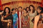 Madhuri Dixit at Dr Abhishek and Dr Shefali_s wedding reception in Khar on 10th July 2011 (154).JPG