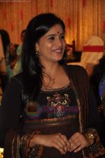 Sonali Kulkarni at Dr Abhishek and Dr Shefali_s wedding reception in Khar on 10th July 2011 (55).JPG