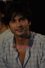 Shahid Kapoor unveil Mausam first look in PVR, Juhu, Mumbai on 11th July 2011 (7).JPG