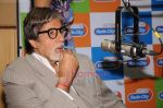 Amitabh Bachchan at Radio City to promote film Aakarshan in Bandra, Mumbai on 12th July 2011 (5).JPG