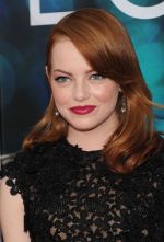 Emma Stone at the New York premiere of the movie Crazy, Stupid, Love at the Ziegfeld Theatre on 19th July 2011 (3).jpg