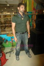 Mahakshay Chakraborty at DVD launch of Haunted - 3D in Planet M on 19th July 2011 (32).JPG