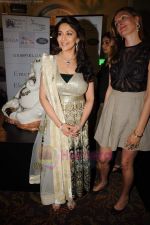 Madhuri Dixit at the launch of Emeralds for Elephants in India for 1st Time in Taj on 20th July 2011 (181).JPG