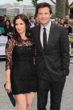 Amanda Anka and Jason Bateman attend the UK premiere of the movie Horrible Bosses at BFI Southbank on 20th July 2011 (10).jpg