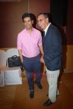 Manish Malhotra at Lakme Fashion Week Winter-Festive 2011 press Meet in Mumbai on 21st July 2011 (34).JPG
