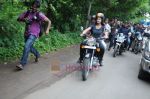 Katrina Kaif takes Hrithik Roshan for a Zindagi Na Milegi Dobara bike ride at Filmcity on 22nd July 2011 (88).JPG