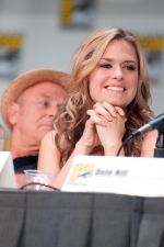 Maggie Lawson attends the 2011 Comic-Con International San Diego - Day 1 - Psych Panel on July 27, 2011.jpg