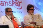 Amitabh Bachchan, Bal Thackeray unveil Dr Balaji Tambe_s book in Novotel, Mumbai on 24th July 2011 (109).JPG