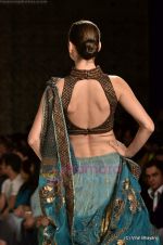 Model walk the ramp for Shantanu Nikhil Show at Synergy 1 Delhi Couture Week 2011 in Taj Palace, Delhi on 24th July 2011 (48).JPG