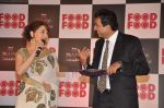 Madhuri Dixit, Sanjeev Kapoor at Food Food media meet in Taj Land_s End, Mumbai on 27th July 2011 (9).JPG